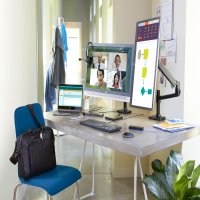 HP UC Wired Headset Casque sur-oreille filaire pour HP t628; EliteBook 1050 G1, 83 Poids Brut: 0,28 Kg HP UC Wired Headset Casque sur-oreille filaire pour HP t628; EliteBook 1050 G1, 83 Poids Brut: 0,28 Kg