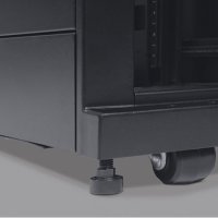 Armoire rack pour serveur de profondeur standard SmartRack 42U avec portes et panneaux latéraux Armoire rack pour serveur de profondeur standard SmartRack 42U avec portes et panneaux latéraux