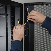 Tripp Lite SR42UBSD SmartRack Shallow Tripp Lite SR42UBSD SmartRack Shallow