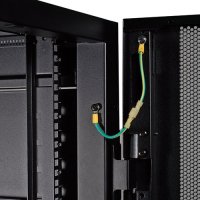 Tripp Lite SR42UBSD SmartRack Shallow Tripp Lite SR42UBSD SmartRack Shallow