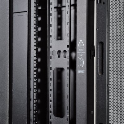 42U Deep & Wide Server Rack Euro-Series 42U Deep & Wide Server Rack Euro-Series